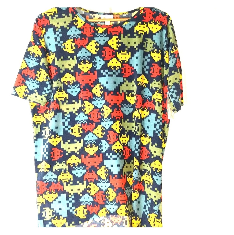 NWT (LulaRoe) IRMA pacman print XS